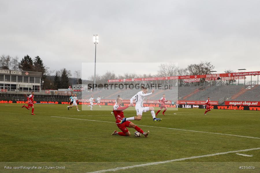 Tobias Kraulich, FLYERALARM Arena, Würzburg, 22.01.2022, DFL, sport, action, Fussball, Januar 2022, Saison 2021/2022, 3. Liga, SVW, FWK, SV Waldhof Mannheim 07, FC Würzburger Kickers - Bild-ID: 2316576