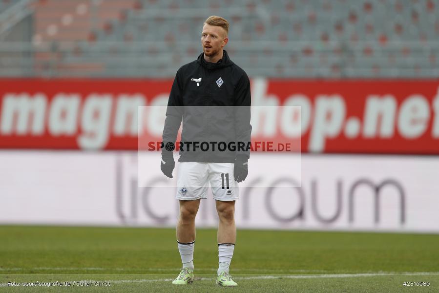 Dominik Martinovic, FLYERALARM Arena, Würzburg, 22.01.2022, DFL, sport, action, Fussball, Januar 2022, Saison 2021/2022, 3. Liga, SVW, FWK, SV Waldhof Mannheim 07, FC Würzburger Kickers - Bild-ID: 2316580