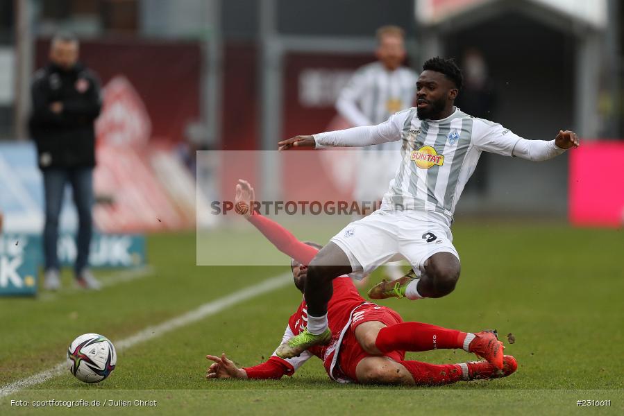 Daniel Hägele, FLYERALARM Arena, Würzburg, 22.01.2022, DFL, sport, action, Fussball, Januar 2022, Saison 2021/2022, 3. Liga, SVW, FWK, SV Waldhof Mannheim 07, FC Würzburger Kickers - Bild-ID: 2316611