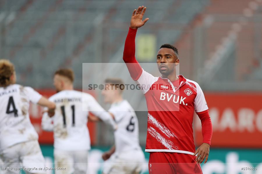 Saliou Sane, FLYERALARM Arena, Würzburg, 22.01.2022, DFL, sport, action, Fussball, Januar 2022, Saison 2021/2022, 3. Liga, SVW, FWK, SV Waldhof Mannheim 07, FC Würzburger Kickers - Bild-ID: 2316626