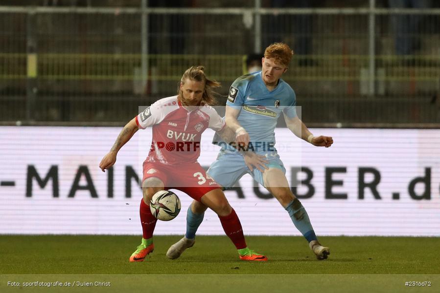 Marvin Stefaniak, FLYERALARM Arena, Würzburg, 28.01.2022, DFL, sport, action, Fussball, Januar 2022, Saison 2021/2022, 3. Liga, SCF, FWK, SC Freiburg II, FC Würzburger Kickers - Bild-ID: 2316672 Marvin Stefaniak, FLYERALARM Arena, Würzburg, 28.01.2022, DFL, sport, action, Fussball, Januar 2022, Saison 2021/2022, 3. Liga, SCF, FWK, SC Freiburg II, FC Würzburger Kickers - Bild-ID: 2316672