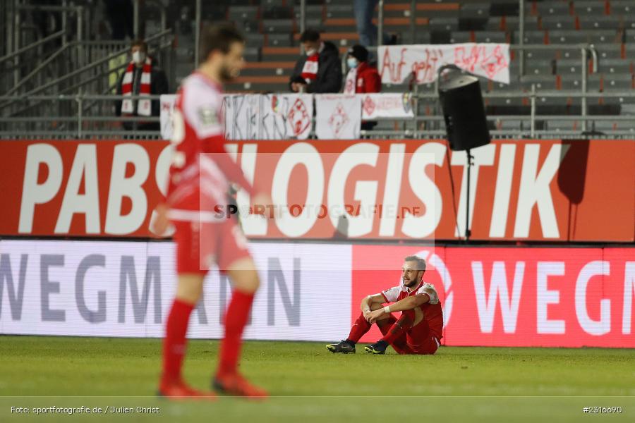 David Kopacz, FLYERALARM Arena, Würzburg, 28.01.2022, DFL, sport, action, Fussball, Januar 2022, Saison 2021/2022, 3. Liga, SCF, FWK, SC Freiburg II, FC Würzburger Kickers - Bild-ID: 2316690