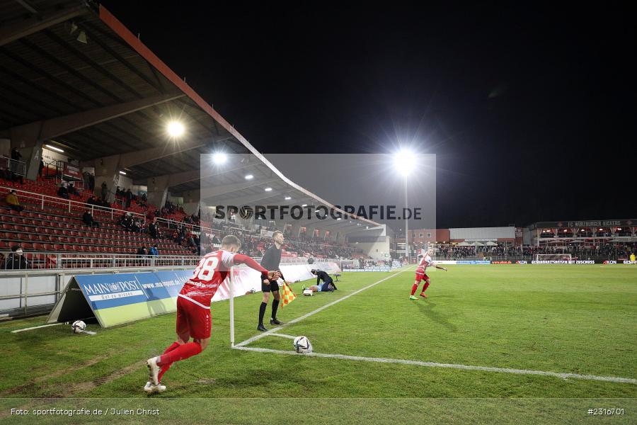 Flutlicht, Eckball, Feature, Robert Herrmann, FLYERALARM Arena, Würzburg, 28.01.2022, DFL, sport, action, Fussball, Januar 2022, Saison 2021/2022, 3. Liga, SCF, FWK, SC Freiburg II, FC Würzburger Kickers - Bild-ID: 2316701