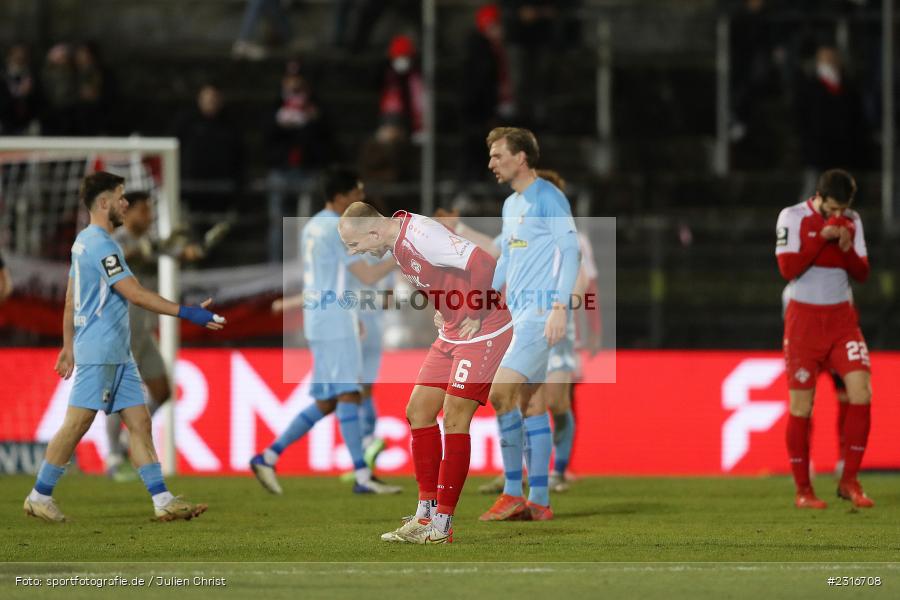 Wut, Enttäuscht, Frust, Tobias Kraulich, FLYERALARM Arena, Würzburg, 28.01.2022, DFL, sport, action, Fussball, Januar 2022, Saison 2021/2022, 3. Liga, SCF, FWK, SC Freiburg II, FC Würzburger Kickers - Bild-ID: 2316708