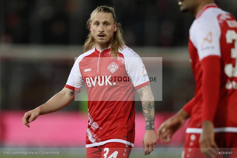 Marvin Stefaniak, FLYERALARM Arena, Würzburg, 28.01.2022, DFL, sport, action, Fussball, Januar 2022, Saison 2021/2022, 3. Liga, SCF, FWK, SC Freiburg II, FC Würzburger Kickers - Bild-ID: 2316747