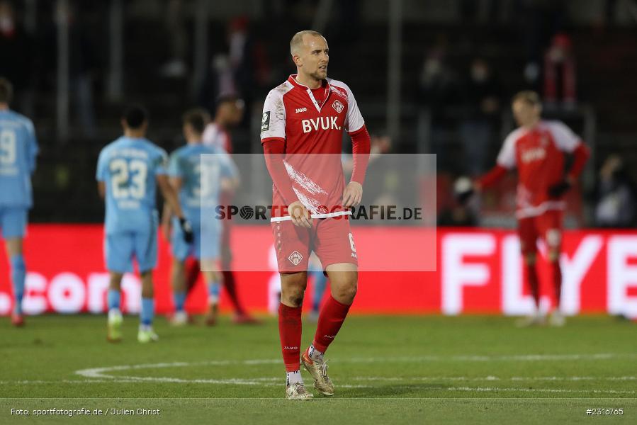 Tobias Kraulich, FLYERALARM Arena, Würzburg, 28.01.2022, DFL, sport, action, Fussball, Januar 2022, Saison 2021/2022, 3. Liga, SCF, FWK, SC Freiburg II, FC Würzburger Kickers - Bild-ID: 2316765 Tobias Kraulich, FLYERALARM Arena, Würzburg, 28.01.2022, DFL, sport, action, Fussball, Januar 2022, Saison 2021/2022, 3. Liga, SCF, FWK, SC Freiburg II, FC Würzburger Kickers - Bild-ID: 2316765