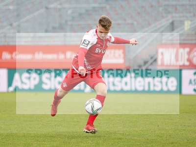 Fotos von FC Würzburger Kickers - SV Waldhof Mannheim auf sportfotografie.de