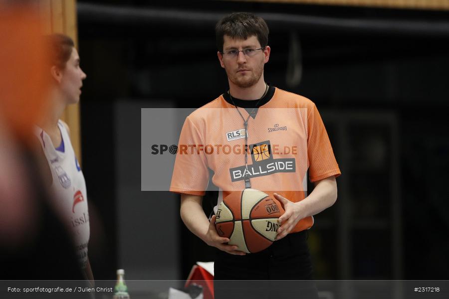 Schiedsrichter, Burkhard Fuchs, Hans-Wilhelm-Renkhoff-Halle, Marktheidenfeld, 29.01.2022, DBB, sport, action, Januar 2022, Saison 2021/2022, HRN, RLD, Regionalliga Damen HR-Nord, Basketball, Regionalliga, BG Litzendorf, TV Marktheidenfeld - Bild-ID: 2317218