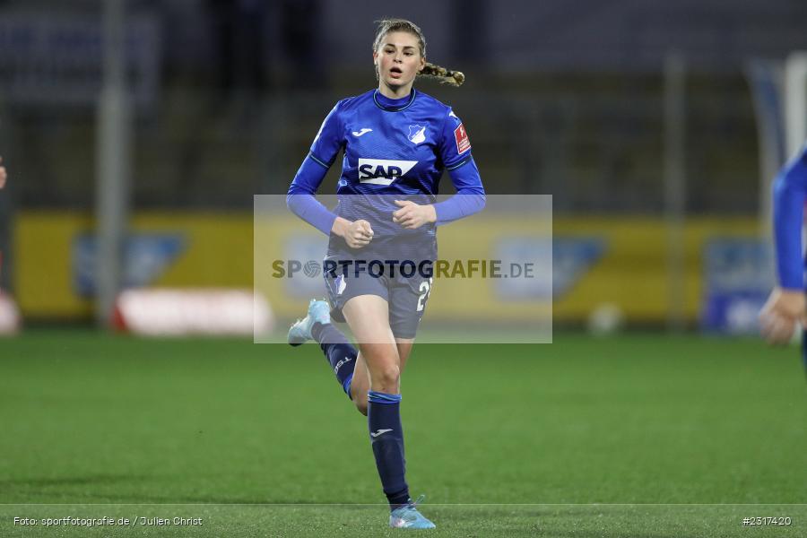 Jule Brand, Dietmar-Hopp-Stadion, Sinsheim, 04.02.2022, DFB, sport, action, Februar 2022, Saison 2021/2022, FLYERALARM Frauen-Bundesliga, FFBL, FCK, TSG, 1. FC Köln, TSG 1899 Hoffenheim - Bild-ID: 2317420 Jule Brand, Dietmar-Hopp-Stadion, Sinsheim, 04.02.2022, DFB, sport, action, Februar 2022, Saison 2021/2022, FLYERALARM Frauen-Bundesliga, FFBL, FCK, TSG, 1. FC Köln, TSG 1899 Hoffenheim - Bild-ID: 2317420