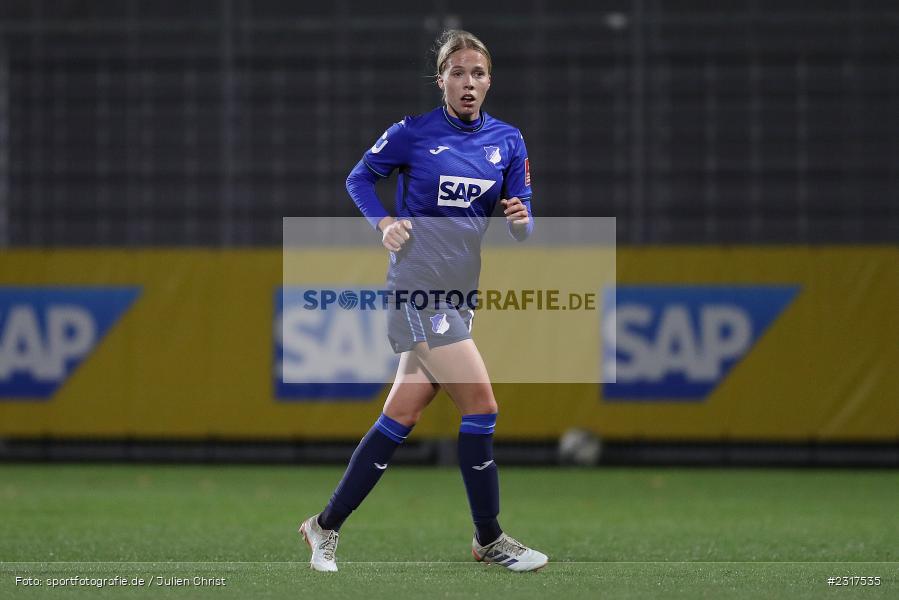 Celina Degen, Dietmar-Hopp-Stadion, Sinsheim, 04.02.2022, DFB, sport, action, Februar 2022, Saison 2021/2022, FLYERALARM Frauen-Bundesliga, FFBL, FCK, TSG, 1. FC Köln, TSG 1899 Hoffenheim - Bild-ID: 2317535