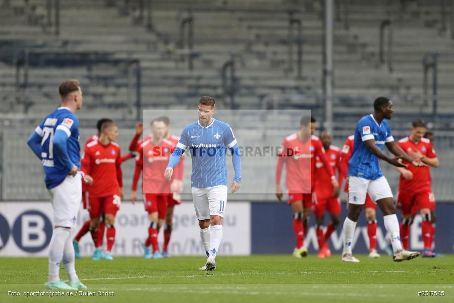 Tobias Kempe, Merck-Stadion am Böllenfalltor, Darmstadt, 06.02.2022, DFL, sport, action, Februar 2022, Saison 2021/2022, 2. Bundesliga, HSV, SV98, Hamburger SV, SV Darmstadt 98 - Bild-ID: 2317585