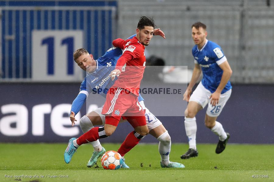 Ludovit Reis, Merck-Stadion am Böllenfalltor, Darmstadt, 06.02.2022, DFL, sport, action, Februar 2022, Saison 2021/2022, 2. Bundesliga, HSV, SV98, Hamburger SV, SV Darmstadt 98 - Bild-ID: 2317588 Ludovit Reis, Merck-Stadion am Böllenfalltor, Darmstadt, 06.02.2022, DFL, sport, action, Februar 2022, Saison 2021/2022, 2. Bundesliga, HSV, SV98, Hamburger SV, SV Darmstadt 98 - Bild-ID: 2317588