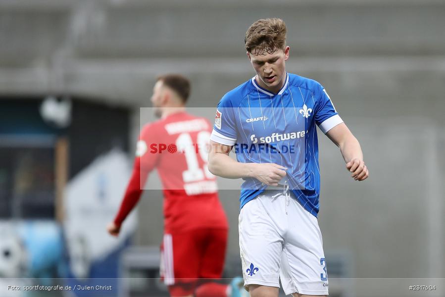 Clemens Riedel, Manuel Wintzheimer, Merck-Stadion am Böllenfalltor, Darmstadt, 06.02.2022, DFL, sport, action, Februar 2022, Saison 2021/2022, 2. Bundesliga, HSV, SV98, Hamburger SV, SV Darmstadt 98 - Bild-ID: 2317604