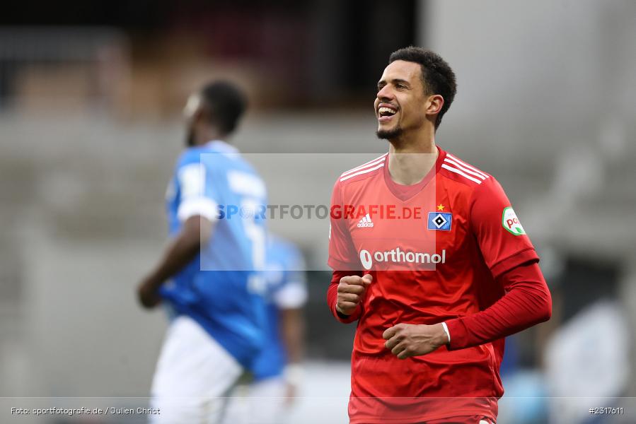 Robert Glatzel, Merck-Stadion am Böllenfalltor, Darmstadt, 06.02.2022, DFL, sport, action, Februar 2022, Saison 2021/2022, 2. Bundesliga, HSV, SV98, Hamburger SV, SV Darmstadt 98 - Bild-ID: 2317611