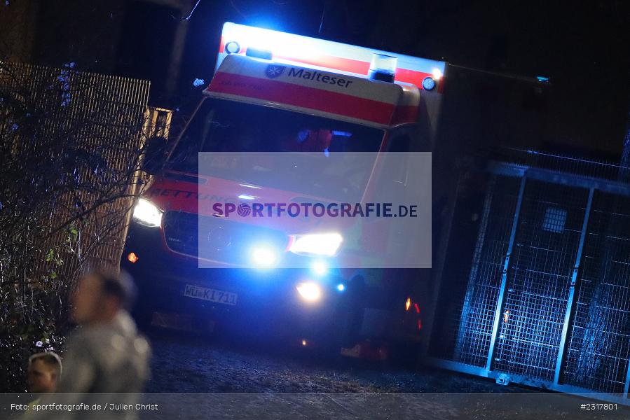 Symbolbild, Blaulicht, Rettungswagen, Sepp Endres Sportanlage, Würzburg, 10.02.2022, BFV, sport, action, Februar 2022, Saison 2021/2022, Bezirksfreundschaftsspiele, TGH, WFV, TG Höchberg, Würzburger FV - Bild-ID: 2317801