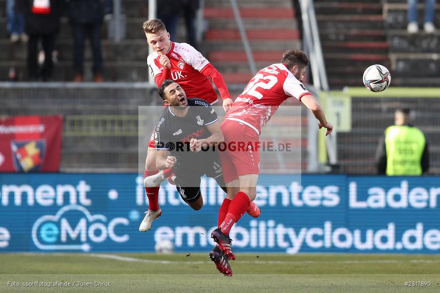 Aziz Bouhaddouz, FLYERALARM Arena, Würzburg, 12.02.2022, DFL, sport, action, Februar 2022, Saison 2021/2022, 3. Liga, MSV, FWK, MSV Duisburg, FC Würzburger Kickers - Bild-ID: 2317890