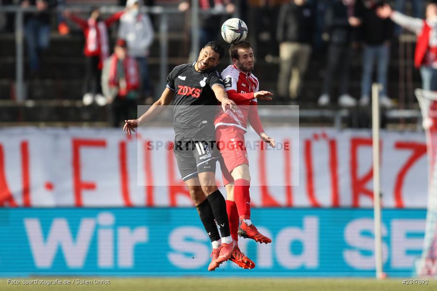 Aziz Bouhaddouz, FLYERALARM Arena, Würzburg, 12.02.2022, DFL, sport, action, Februar 2022, Saison 2021/2022, 3. Liga, MSV, FWK, MSV Duisburg, FC Würzburger Kickers - Bild-ID: 2317892