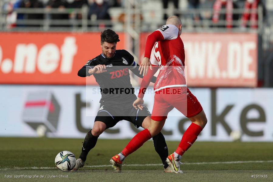 Moritz Stoppelkamp, FLYERALARM Arena, Würzburg, 12.02.2022, DFL, sport, action, Februar 2022, Saison 2021/2022, 3. Liga, MSV, FWK, MSV Duisburg, FC Würzburger Kickers - Bild-ID: 2317935