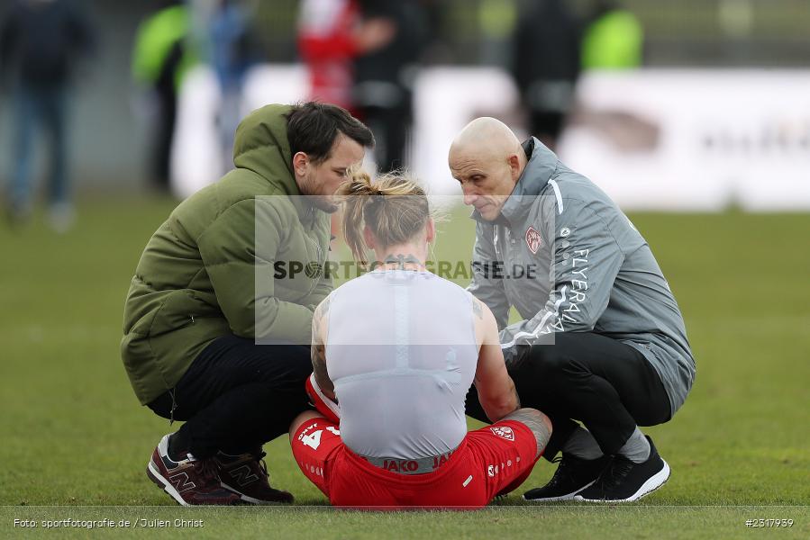Marvin Stefaniak, FLYERALARM Arena, Würzburg, 12.02.2022, DFL, sport, action, Februar 2022, Saison 2021/2022, 3. Liga, MSV, FWK, MSV Duisburg, FC Würzburger Kickers - Bild-ID: 2317939