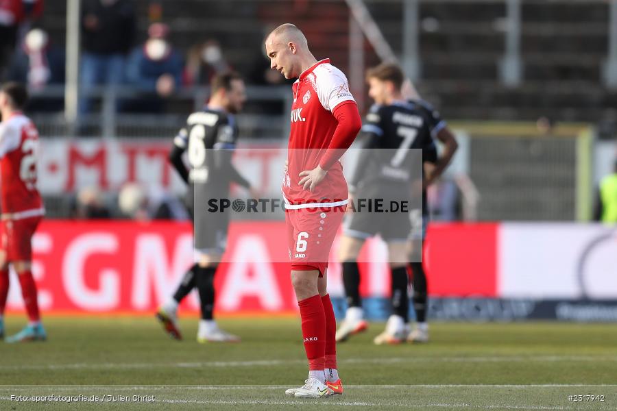 Tobias Kraulich, FLYERALARM Arena, Würzburg, 12.02.2022, DFL, sport, action, Februar 2022, Saison 2021/2022, 3. Liga, MSV, FWK, MSV Duisburg, FC Würzburger Kickers - Bild-ID: 2317942