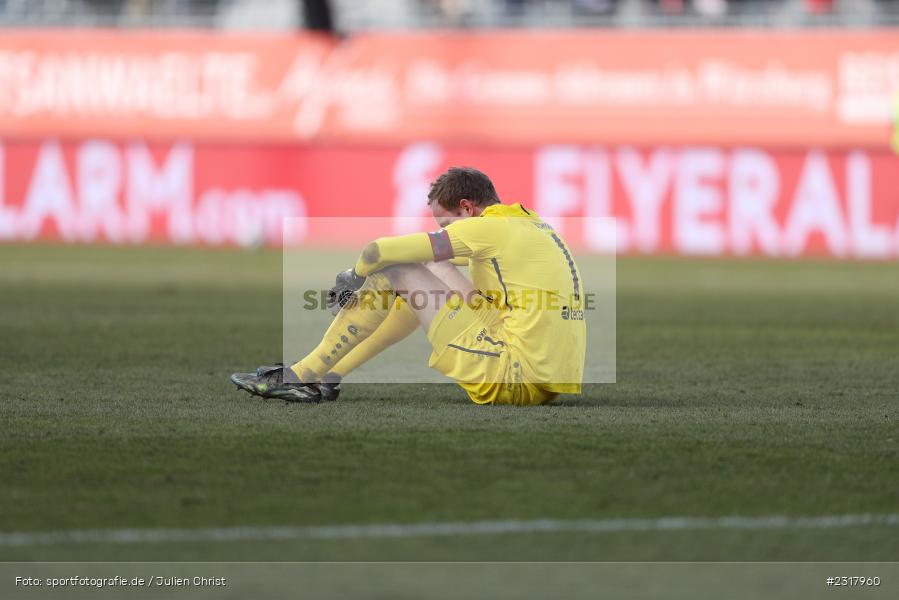 Hendrik Bonmann, FLYERALARM Arena, Würzburg, 12.02.2022, DFL, sport, action, Februar 2022, Saison 2021/2022, 3. Liga, MSV, FWK, MSV Duisburg, FC Würzburger Kickers - Bild-ID: 2317960