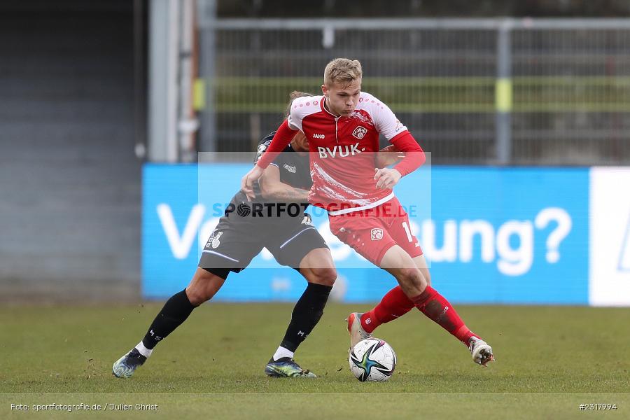 Louis Breunig, FLYERALARM Arena, Würzburg, 12.02.2022, DFL, sport, action, Februar 2022, Saison 2021/2022, 3. Liga, MSV, FWK, MSV Duisburg, FC Würzburger Kickers - Bild-ID: 2317994
