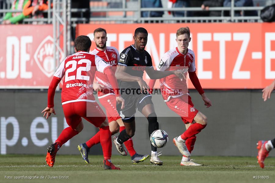 Leroy Kwadwo, FLYERALARM Arena, Würzburg, 12.02.2022, DFL, sport, action, Februar 2022, Saison 2021/2022, 3. Liga, MSV, FWK, MSV Duisburg, FC Würzburger Kickers - Bild-ID: 2318015