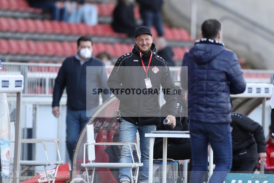 Stadionsprecher, Tobi Grimm, FLYERALARM Arena, Würzburg, 12.02.2022, DFL, sport, action, Februar 2022, Saison 2021/2022, 3. Liga, MSV, FWK, MSV Duisburg, FC Würzburger Kickers - Bild-ID: 2318067 Stadionsprecher, Tobi Grimm, FLYERALARM Arena, Würzburg, 12.02.2022, DFL, sport, action, Februar 2022, Saison 2021/2022, 3. Liga, MSV, FWK, MSV Duisburg, FC Würzburger Kickers - Bild-ID: 2318067