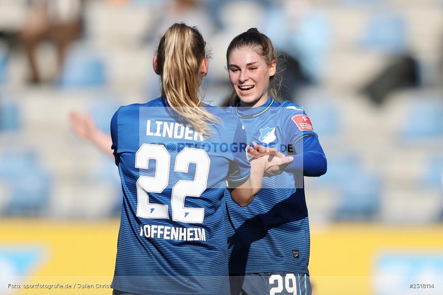Sarai Linder, Dietmar-Hopp-Stadion, Hoffenheim, 13.02.2022, DFB, sport, action, Februar 2022, Saison 2021/2022, FLYERALARM Frauen-Bundesliga, FFBL, SGS, TSG, SGS Essen, TSG 1899 Hoffenheim - Bild-ID: 2318114 Sarai Linder, Dietmar-Hopp-Stadion, Hoffenheim, 13.02.2022, DFB, sport, action, Februar 2022, Saison 2021/2022, FLYERALARM Frauen-Bundesliga, FFBL, SGS, TSG, SGS Essen, TSG 1899 Hoffenheim - Bild-ID: 2318114