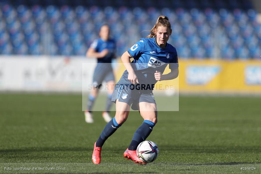 Sarai Linder, Dietmar-Hopp-Stadion, Hoffenheim, 13.02.2022, DFB, sport, action, Februar 2022, Saison 2021/2022, FLYERALARM Frauen-Bundesliga, FFBL, SGS, TSG, SGS Essen, TSG 1899 Hoffenheim - Bild-ID: 2318124 Sarai Linder, Dietmar-Hopp-Stadion, Hoffenheim, 13.02.2022, DFB, sport, action, Februar 2022, Saison 2021/2022, FLYERALARM Frauen-Bundesliga, FFBL, SGS, TSG, SGS Essen, TSG 1899 Hoffenheim - Bild-ID: 2318124