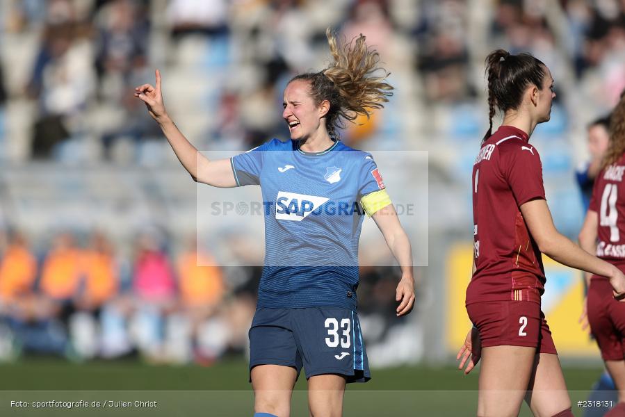 Fabienne Dongus, Dietmar-Hopp-Stadion, Hoffenheim, 13.02.2022, DFB, sport, action, Februar 2022, Saison 2021/2022, FLYERALARM Frauen-Bundesliga, FFBL, SGS, TSG, SGS Essen, TSG 1899 Hoffenheim - Bild-ID: 2318131 Fabienne Dongus, Dietmar-Hopp-Stadion, Hoffenheim, 13.02.2022, DFB, sport, action, Februar 2022, Saison 2021/2022, FLYERALARM Frauen-Bundesliga, FFBL, SGS, TSG, SGS Essen, TSG 1899 Hoffenheim - Bild-ID: 2318131