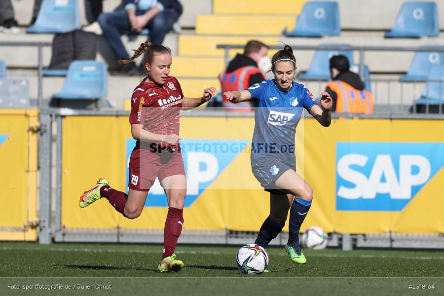 Beke Sterner, Dietmar-Hopp-Stadion, Hoffenheim, 13.02.2022, DFB, sport, action, Februar 2022, Saison 2021/2022, FLYERALARM Frauen-Bundesliga, FFBL, SGS, TSG, SGS Essen, TSG 1899 Hoffenheim - Bild-ID: 2318164 Beke Sterner, Dietmar-Hopp-Stadion, Hoffenheim, 13.02.2022, DFB, sport, action, Februar 2022, Saison 2021/2022, FLYERALARM Frauen-Bundesliga, FFBL, SGS, TSG, SGS Essen, TSG 1899 Hoffenheim - Bild-ID: 2318164