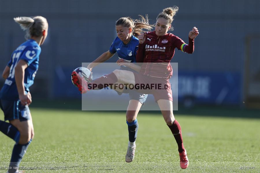 Jacqueline Meißner, Dietmar-Hopp-Stadion, Hoffenheim, 13.02.2022, DFB, sport, action, Februar 2022, Saison 2021/2022, FLYERALARM Frauen-Bundesliga, FFBL, SGS, TSG, SGS Essen, TSG 1899 Hoffenheim - Bild-ID: 2318192