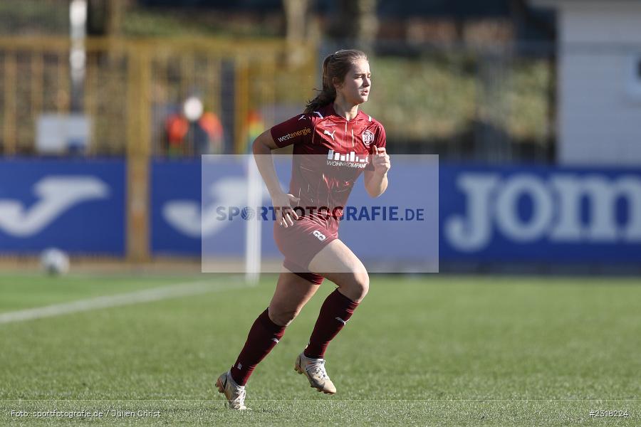 Lily Reimöller, Dietmar-Hopp-Stadion, Hoffenheim, 13.02.2022, DFB, sport, action, Februar 2022, Saison 2021/2022, FLYERALARM Frauen-Bundesliga, FFBL, SGS, TSG, SGS Essen, TSG 1899 Hoffenheim - Bild-ID: 2318224