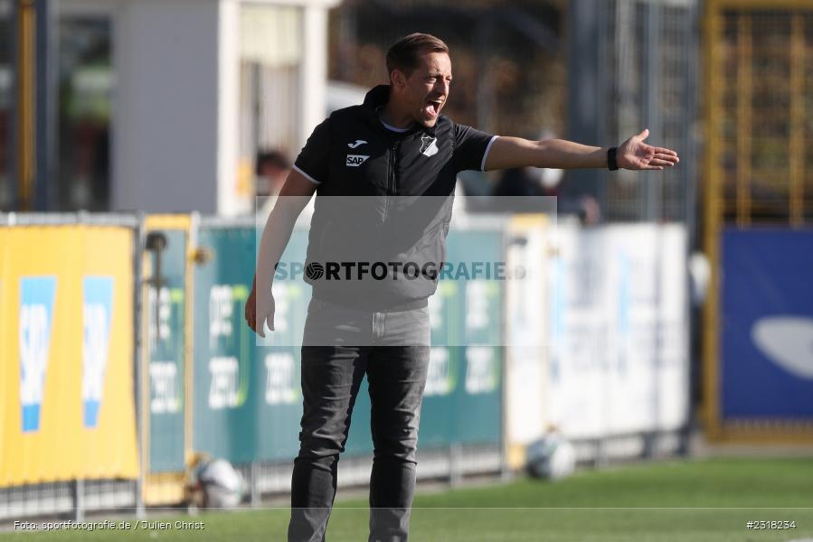 Gabor Gallai, Dietmar-Hopp-Stadion, Hoffenheim, 13.02.2022, DFB, sport, action, Februar 2022, Saison 2021/2022, FLYERALARM Frauen-Bundesliga, FFBL, SGS, TSG, SGS Essen, TSG 1899 Hoffenheim - Bild-ID: 2318234