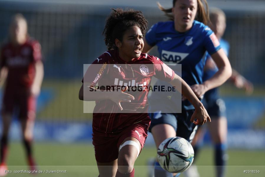 Ella Touon Mbenoun, Dietmar-Hopp-Stadion, Hoffenheim, 13.02.2022, DFB, sport, action, Februar 2022, Saison 2021/2022, FLYERALARM Frauen-Bundesliga, FFBL, SGS, TSG, SGS Essen, TSG 1899 Hoffenheim - Bild-ID: 2318236