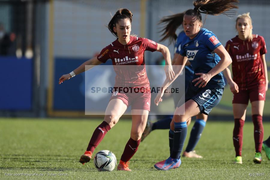 Estelle Laurier, Dietmar-Hopp-Stadion, Hoffenheim, 13.02.2022, DFB, sport, action, Februar 2022, Saison 2021/2022, FLYERALARM Frauen-Bundesliga, FFBL, SGS, TSG, SGS Essen, TSG 1899 Hoffenheim - Bild-ID: 2318237