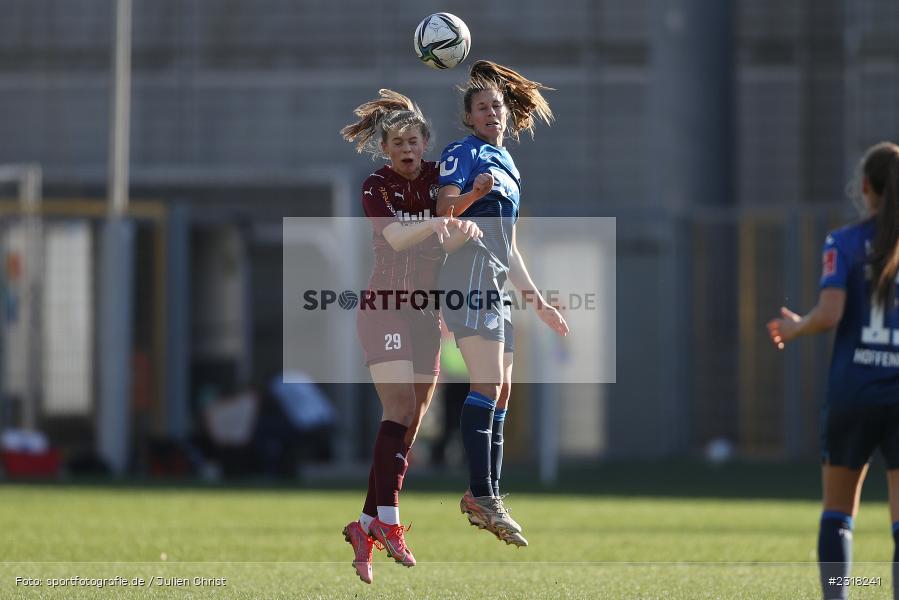 Isabella Hartig, Dietmar-Hopp-Stadion, Hoffenheim, 13.02.2022, DFB, sport, action, Februar 2022, Saison 2021/2022, FLYERALARM Frauen-Bundesliga, FFBL, SGS, TSG, SGS Essen, TSG 1899 Hoffenheim - Bild-ID: 2318241