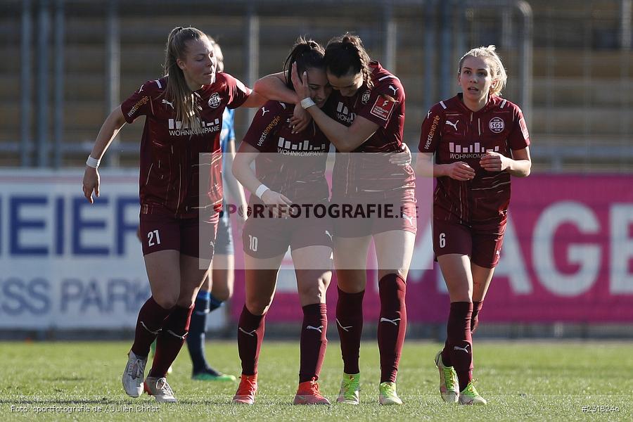 Estelle Laurier, Dietmar-Hopp-Stadion, Hoffenheim, 13.02.2022, DFB, sport, action, Februar 2022, Saison 2021/2022, FLYERALARM Frauen-Bundesliga, FFBL, SGS, TSG, SGS Essen, TSG 1899 Hoffenheim - Bild-ID: 2318246 Estelle Laurier, Dietmar-Hopp-Stadion, Hoffenheim, 13.02.2022, DFB, sport, action, Februar 2022, Saison 2021/2022, FLYERALARM Frauen-Bundesliga, FFBL, SGS, TSG, SGS Essen, TSG 1899 Hoffenheim - Bild-ID: 2318246
