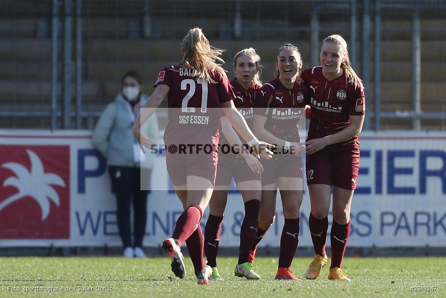 Estelle Laurier, Dietmar-Hopp-Stadion, Hoffenheim, 13.02.2022, DFB, sport, action, Februar 2022, Saison 2021/2022, FLYERALARM Frauen-Bundesliga, FFBL, SGS, TSG, SGS Essen, TSG 1899 Hoffenheim - Bild-ID: 2318247 Estelle Laurier, Dietmar-Hopp-Stadion, Hoffenheim, 13.02.2022, DFB, sport, action, Februar 2022, Saison 2021/2022, FLYERALARM Frauen-Bundesliga, FFBL, SGS, TSG, SGS Essen, TSG 1899 Hoffenheim - Bild-ID: 2318247
