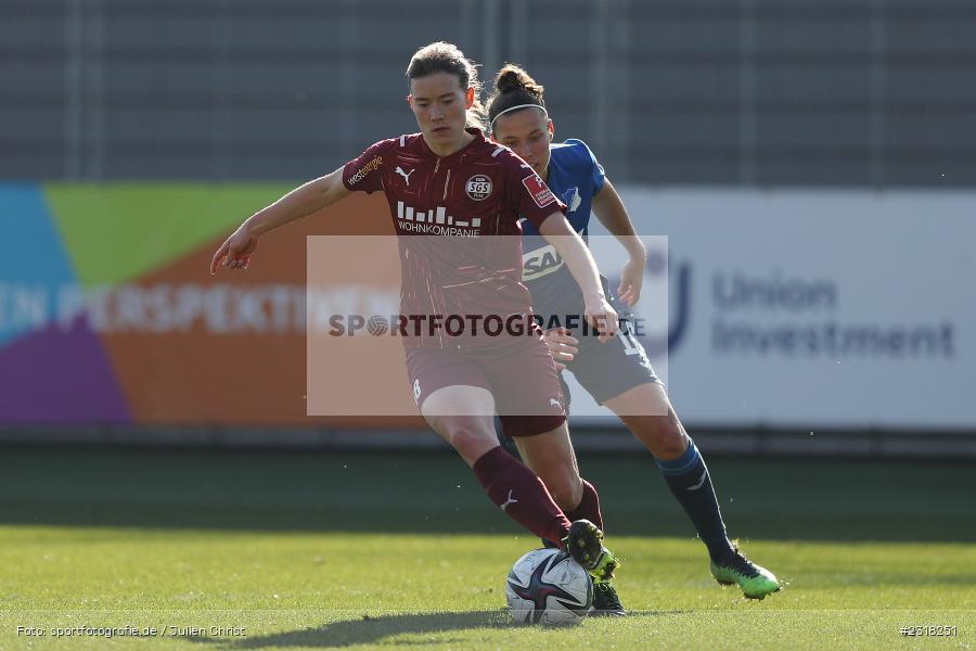 Lena Ostermeier, Dietmar-Hopp-Stadion, Hoffenheim, 13.02.2022, DFB, sport, action, Februar 2022, Saison 2021/2022, FLYERALARM Frauen-Bundesliga, FFBL, SGS, TSG, SGS Essen, TSG 1899 Hoffenheim - Bild-ID: 2318251 Lena Ostermeier, Dietmar-Hopp-Stadion, Hoffenheim, 13.02.2022, DFB, sport, action, Februar 2022, Saison 2021/2022, FLYERALARM Frauen-Bundesliga, FFBL, SGS, TSG, SGS Essen, TSG 1899 Hoffenheim - Bild-ID: 2318251