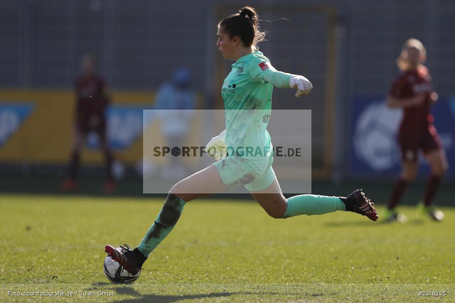 Sophia Winkler, Dietmar-Hopp-Stadion, Hoffenheim, 13.02.2022, DFB, sport, action, Februar 2022, Saison 2021/2022, FLYERALARM Frauen-Bundesliga, FFBL, SGS, TSG, SGS Essen, TSG 1899 Hoffenheim - Bild-ID: 2318255 Sophia Winkler, Dietmar-Hopp-Stadion, Hoffenheim, 13.02.2022, DFB, sport, action, Februar 2022, Saison 2021/2022, FLYERALARM Frauen-Bundesliga, FFBL, SGS, TSG, SGS Essen, TSG 1899 Hoffenheim - Bild-ID: 2318255
