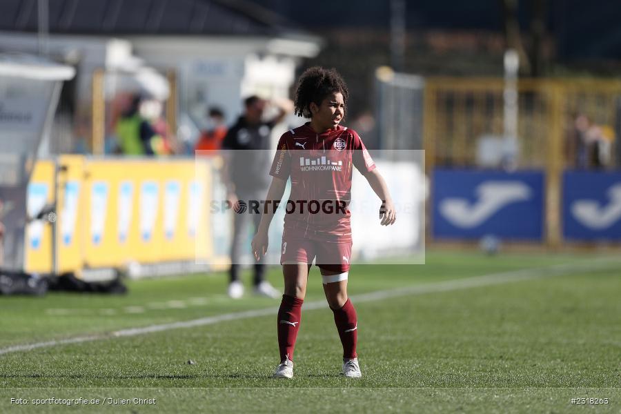 Ella Touon Mbenoun, Dietmar-Hopp-Stadion, Hoffenheim, 13.02.2022, DFB, sport, action, Februar 2022, Saison 2021/2022, FLYERALARM Frauen-Bundesliga, FFBL, SGS, TSG, SGS Essen, TSG 1899 Hoffenheim - Bild-ID: 2318263 Ella Touon Mbenoun, Dietmar-Hopp-Stadion, Hoffenheim, 13.02.2022, DFB, sport, action, Februar 2022, Saison 2021/2022, FLYERALARM Frauen-Bundesliga, FFBL, SGS, TSG, SGS Essen, TSG 1899 Hoffenheim - Bild-ID: 2318263