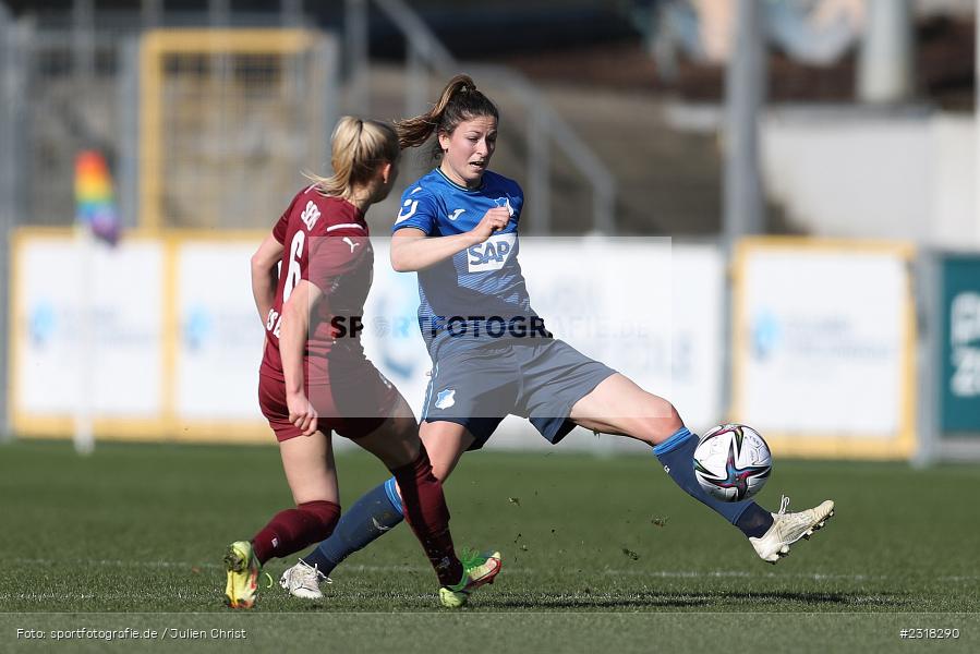 Chantal Hagel, Dietmar-Hopp-Stadion, Hoffenheim, 13.02.2022, DFB, sport, action, Februar 2022, Saison 2021/2022, FLYERALARM Frauen-Bundesliga, FFBL, SGS, TSG, SGS Essen, TSG 1899 Hoffenheim - Bild-ID: 2318290