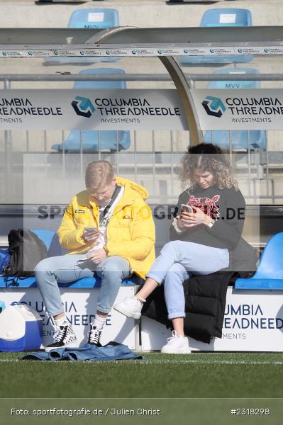 Paulina Krumbiegel, Dietmar-Hopp-Stadion, Hoffenheim, 13.02.2022, DFB, sport, action, Februar 2022, Saison 2021/2022, FLYERALARM Frauen-Bundesliga, FFBL, SGS, TSG, SGS Essen, TSG 1899 Hoffenheim - Bild-ID: 2318298 Paulina Krumbiegel, Dietmar-Hopp-Stadion, Hoffenheim, 13.02.2022, DFB, sport, action, Februar 2022, Saison 2021/2022, FLYERALARM Frauen-Bundesliga, FFBL, SGS, TSG, SGS Essen, TSG 1899 Hoffenheim - Bild-ID: 2318298