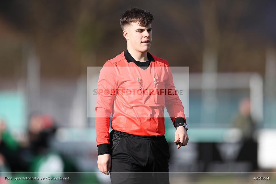 Schiedsrichter, Adrian Zinßer, Kunstrasenplatz, Erlabrunn, 19.02.2022, BFV, sport, action, Februar 2022, Saison 2021/2022, Freundschaftsspiele, FVK, FVGS, FV Karlstadt, FV Gemünden/Seifriedsburg - Bild-ID: 2318658 Schiedsrichter, Adrian Zinßer, Kunstrasenplatz, Erlabrunn, 19.02.2022, BFV, sport, action, Februar 2022, Saison 2021/2022, Freundschaftsspiele, FVK, FVGS, FV Karlstadt, FV Gemünden/Seifriedsburg - Bild-ID: 2318658