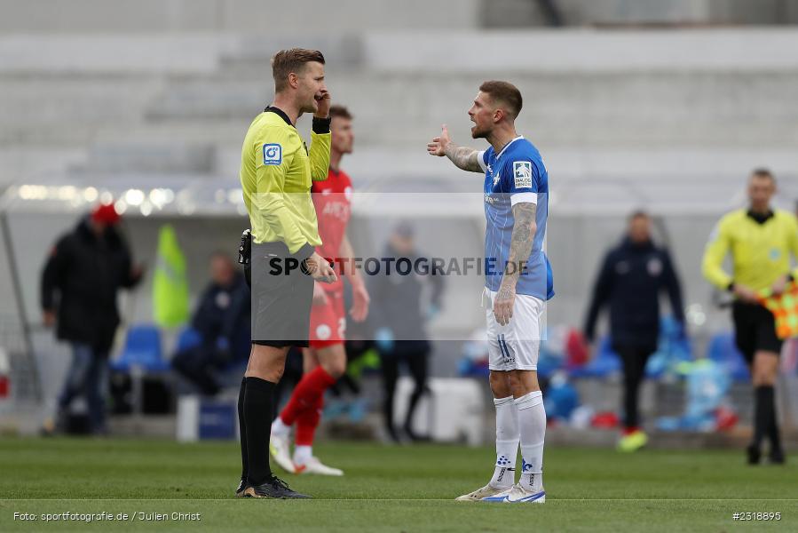 Dialog, Hände, Arme, gestikuliert, Tobias Kempe, Merck-Stadion, Darmstadt, 20.02.2022, DFL, sport, action, Februar 2022, Saison 2021/2022, 2. Bundesliga, FCH, SV98, FC Hansa Rostock, SV Darmstadt 98 - Bild-ID: 2318895 Dialog, Hände, Arme, gestikuliert, Tobias Kempe, Merck-Stadion, Darmstadt, 20.02.2022, DFL, sport, action, Februar 2022, Saison 2021/2022, 2. Bundesliga, FCH, SV98, FC Hansa Rostock, SV Darmstadt 98 - Bild-ID: 2318895