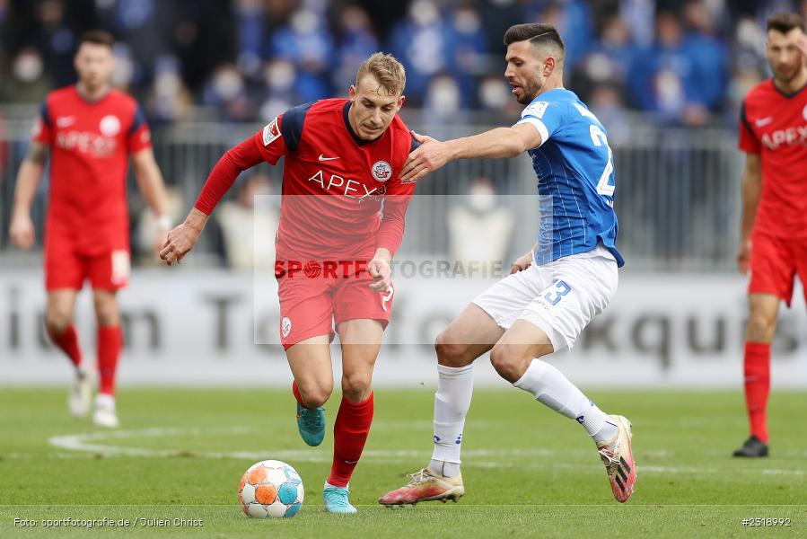 Timo Becker, Merck-Stadion, Darmstadt, 20.02.2022, DFL, sport, action, Februar 2022, Saison 2021/2022, 2. Bundesliga, FCH, SV98, FC Hansa Rostock, SV Darmstadt 98 - Bild-ID: 2318992 Timo Becker, Merck-Stadion, Darmstadt, 20.02.2022, DFL, sport, action, Februar 2022, Saison 2021/2022, 2. Bundesliga, FCH, SV98, FC Hansa Rostock, SV Darmstadt 98 - Bild-ID: 2318992