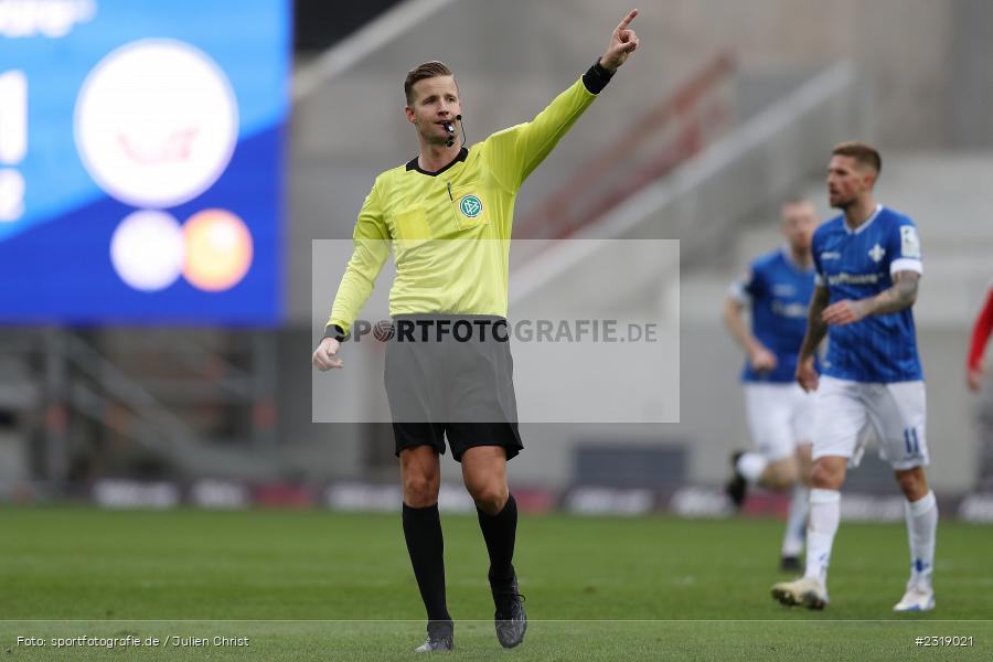 Dr. Arne Aarnink, Merck-Stadion, Darmstadt, 20.02.2022, DFL, sport, action, Februar 2022, Saison 2021/2022, 2. Bundesliga, FCH, SV98, FC Hansa Rostock, SV Darmstadt 98 - Bild-ID: 2319021 Dr. Arne Aarnink, Merck-Stadion, Darmstadt, 20.02.2022, DFL, sport, action, Februar 2022, Saison 2021/2022, 2. Bundesliga, FCH, SV98, FC Hansa Rostock, SV Darmstadt 98 - Bild-ID: 2319021