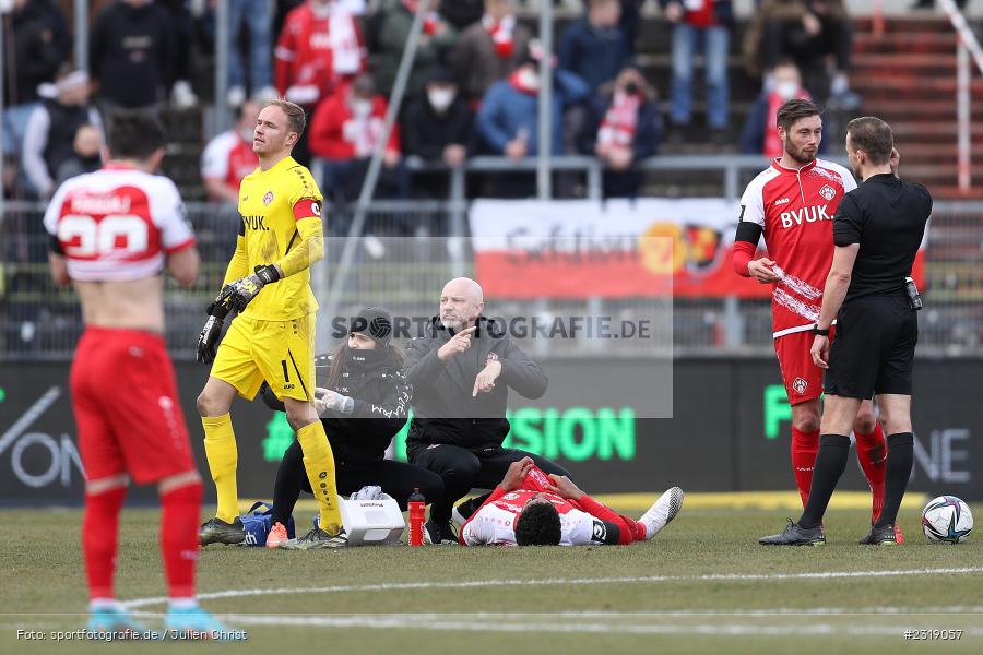 Wechsel, Andrè Becker, FLYERALARM Arena, Würzburg, 26.02.2022, DFL, sport, action, Februar 2022, Saison 2021/2022, 3. Liga, FCM, FWK, 1. FC Magdeburg, FC Würzburger Kickers - Bild-ID: 2319057